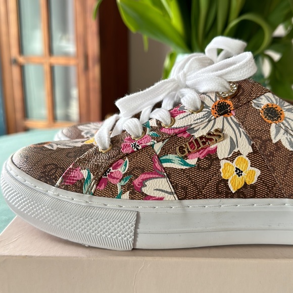 Guess sneakers 8,5 - Picture 5 of 11